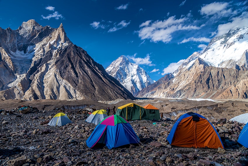Guía Definitiva del Trek al Campo Base del K2 – La Mayor Aventura de Senderismo en Pakistán